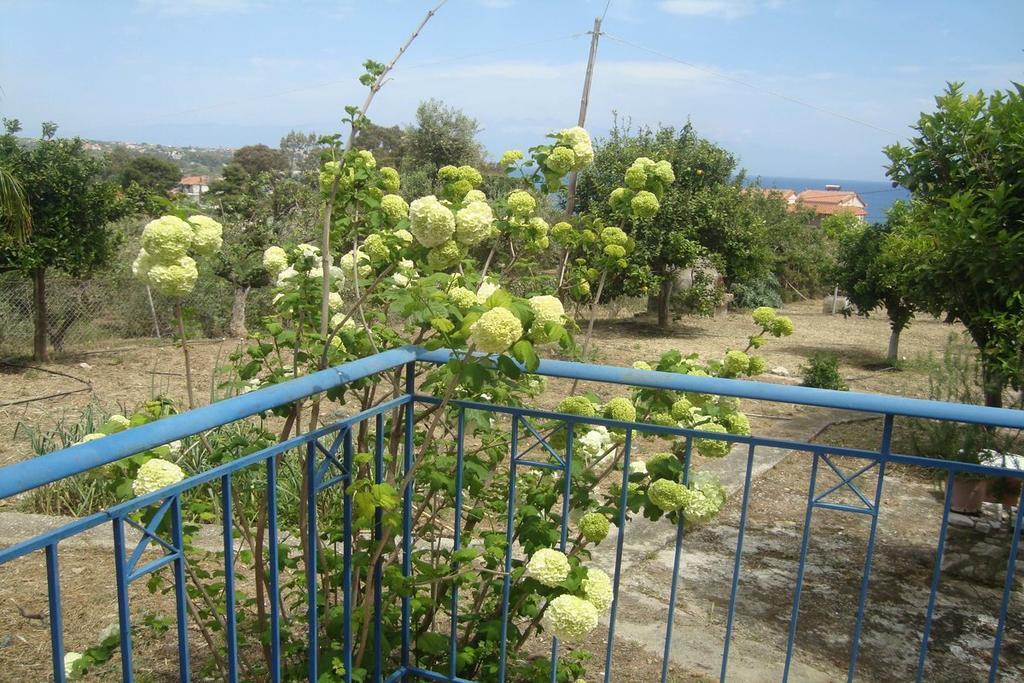 Maria'S Houses Apartment Koroni  Exterior photo