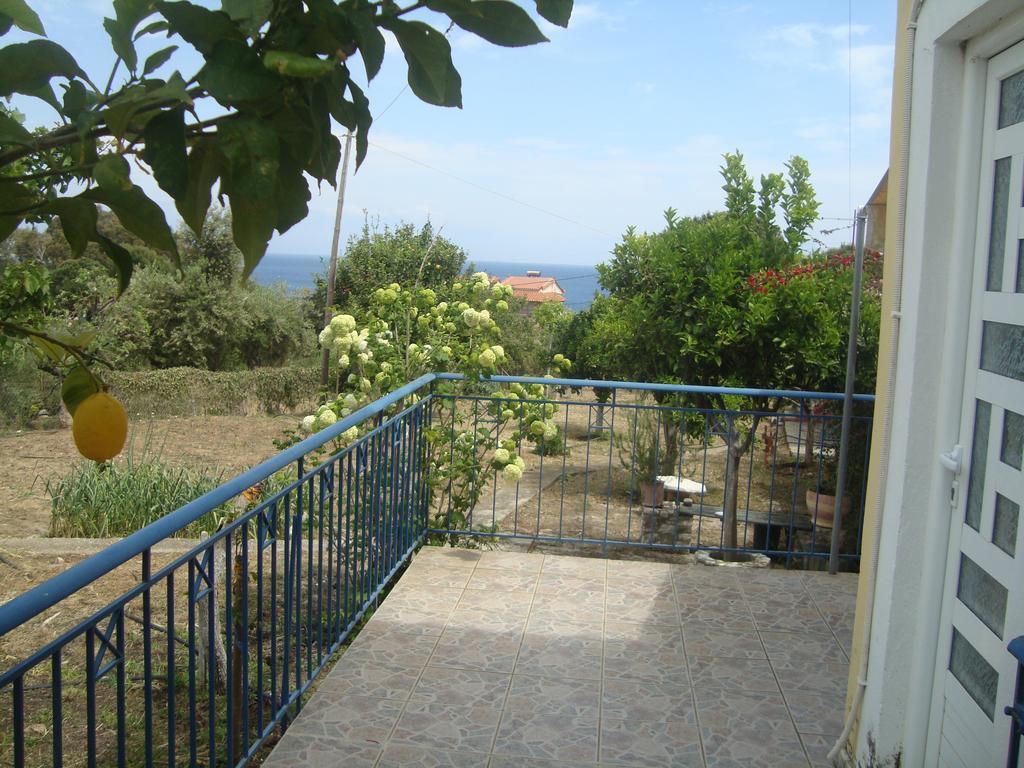 Maria'S Houses Apartment Koroni  Exterior photo