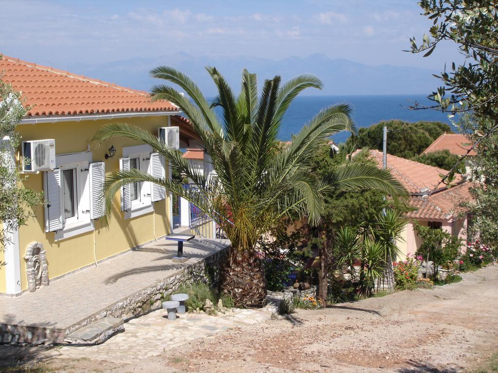 Maria'S Houses Apartment Koroni  Exterior photo